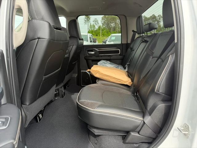 2024 Ram 3500 Tradesman/SLT/Laramie/Limited