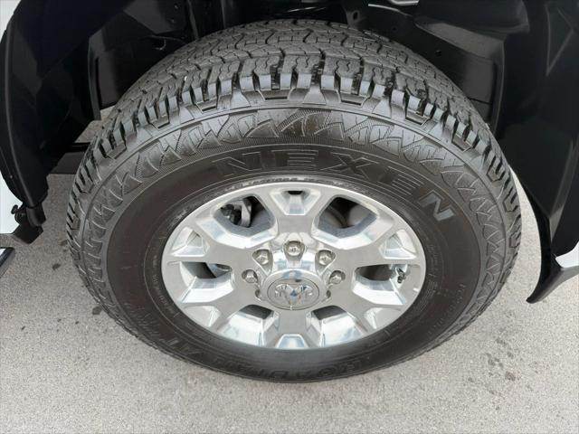 2024 Ram 3500 Tradesman/SLT/Laramie/Limited