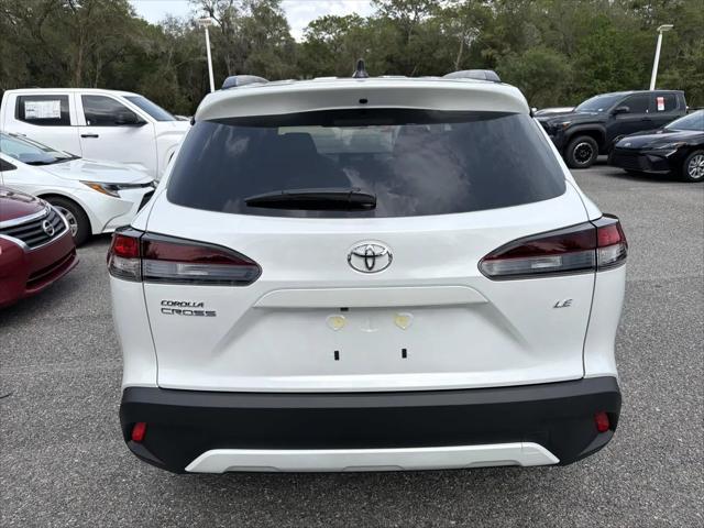 2026 Toyota Corolla Cross LE