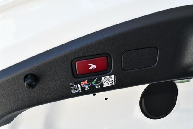2025 Mercedes-Benz CL 4MATIC