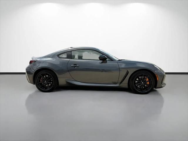 2025 Subaru BRZ tS
