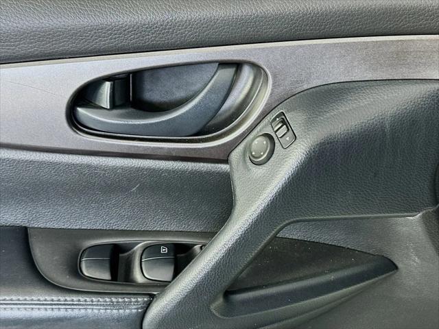 2021 Nissan Rogue Sport S FWD Xtronic CVT
