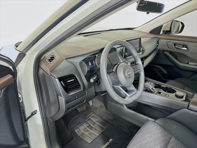 2022 Nissan Rogue SV Intelligent AWD