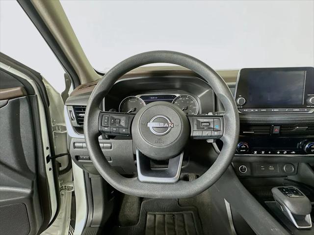 2022 Nissan Rogue SV Intelligent AWD