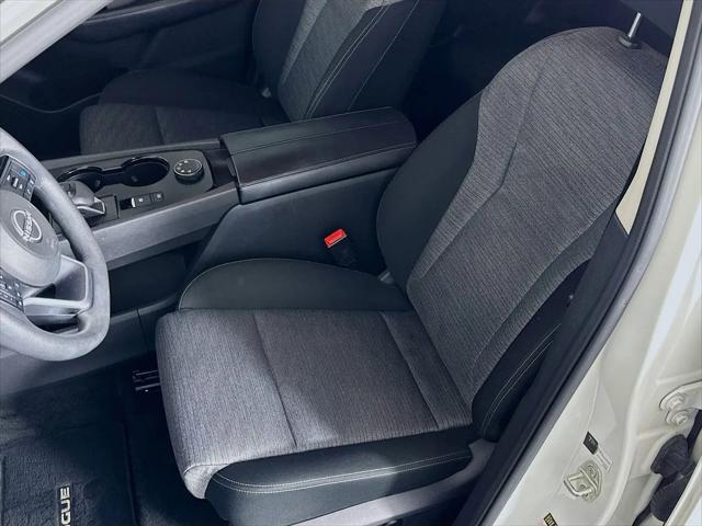 2022 Nissan Rogue SV Intelligent AWD