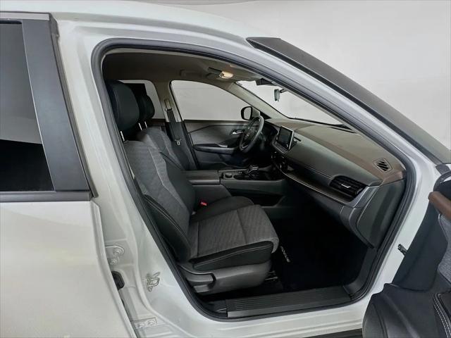 2022 Nissan Rogue SV Intelligent AWD