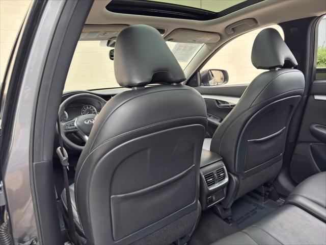 2021 INFINITI QX50 LUXE