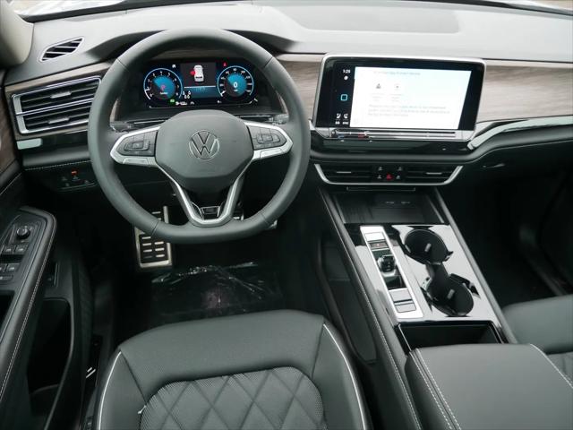 2026 Volkswagen Atlas SEL Premium R-Line