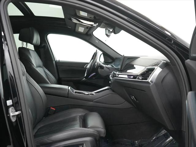 2024 BMW X6 M60i