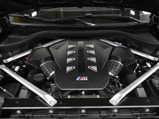 2024 BMW X6 M60i