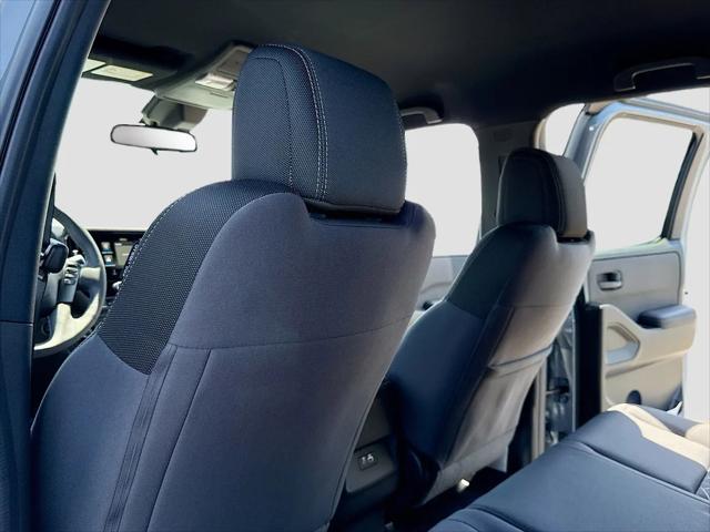 2026 Nissan Frontier Crew Cab SV 4x4