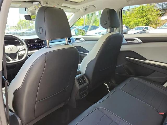 2026 Volkswagen Taos SE