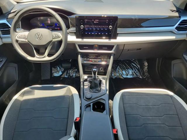 2026 Volkswagen Taos SE