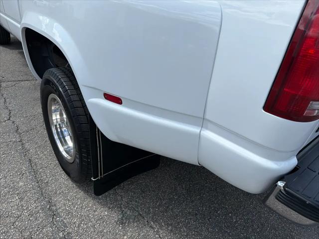 1994 GMC Sierra 3500 SL Wideside