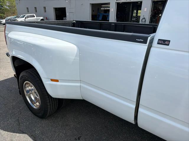 1994 GMC Sierra 3500 SL Wideside
