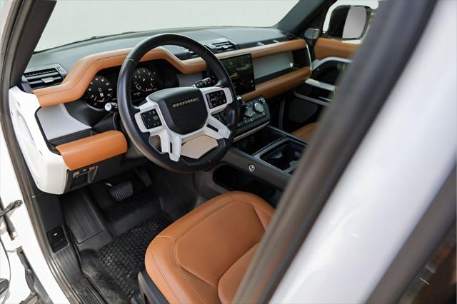 2024 Land Rover Defender 130 P400 S