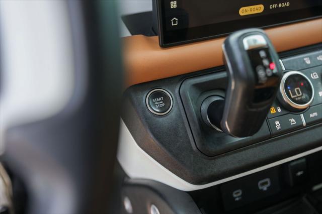 2024 Land Rover Defender 130 P400 S