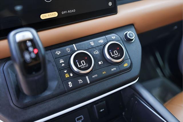 2024 Land Rover Defender 130 P400 S