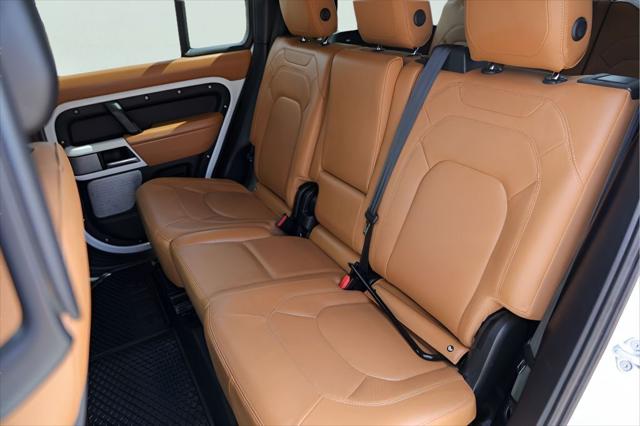 2024 Land Rover Defender 130 P400 S