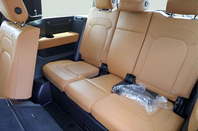 2024 Land Rover Defender 130 P400 S