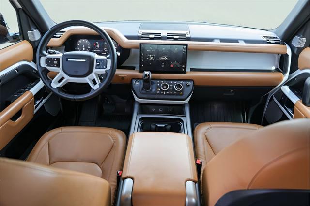 2024 Land Rover Defender 130 P400 S