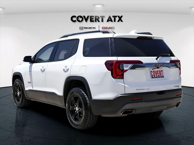 2023 GMC Acadia AWD AT4