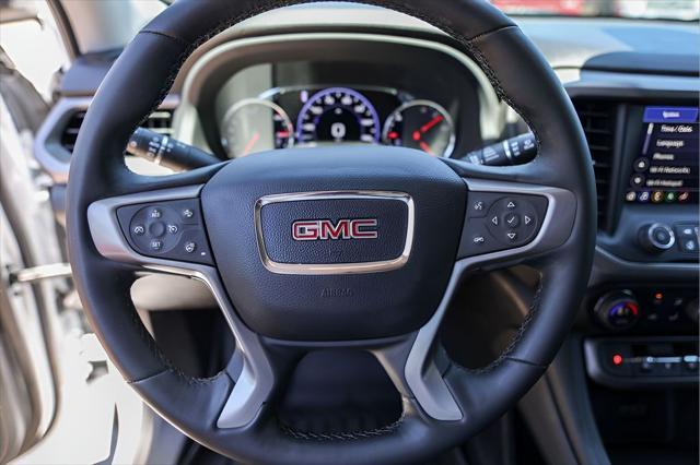 2023 GMC Acadia AWD AT4