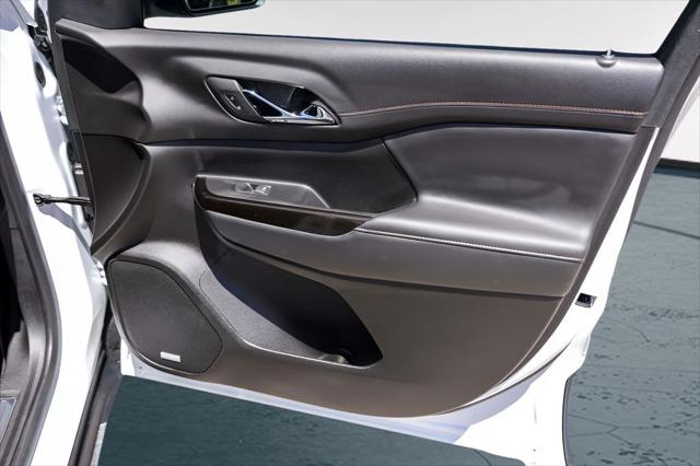 2023 GMC Acadia AWD AT4