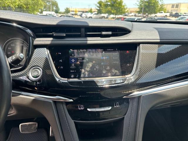 2025 Cadillac XT6 AWD Sport