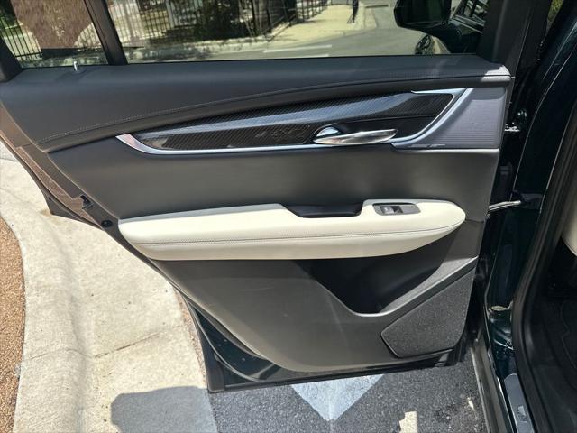 2025 Cadillac XT6 AWD Sport