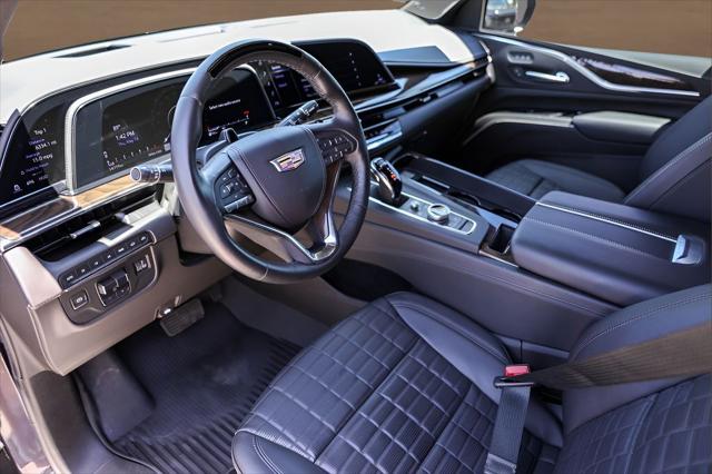2024 Cadillac Escalade 4WD Sport Platinum