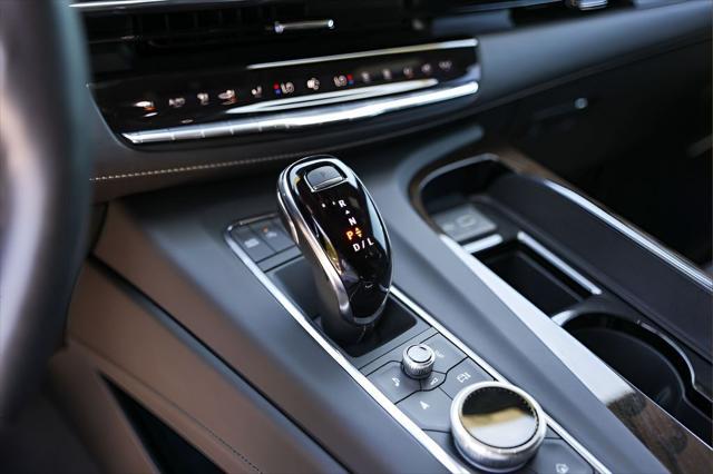 2024 Cadillac Escalade 4WD Sport Platinum
