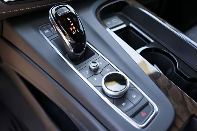 2024 Cadillac Escalade 4WD Sport Platinum