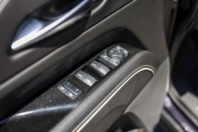 2024 Cadillac Escalade 4WD Sport Platinum