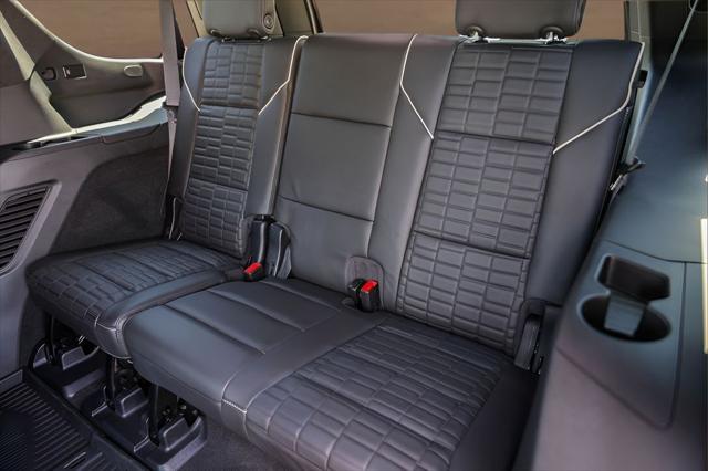 2024 Cadillac Escalade 4WD Sport Platinum
