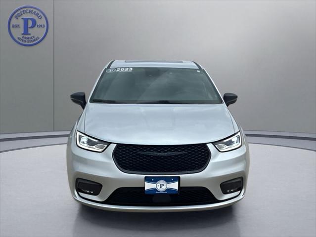 2023 Chrysler Pacifica Hybrid Limited