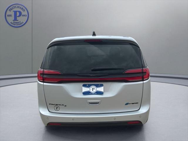 2023 Chrysler Pacifica Hybrid Limited