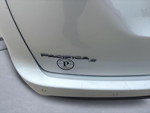2023 Chrysler Pacifica Hybrid Limited