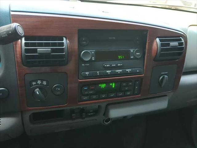 2005 Ford F-250 Lariat