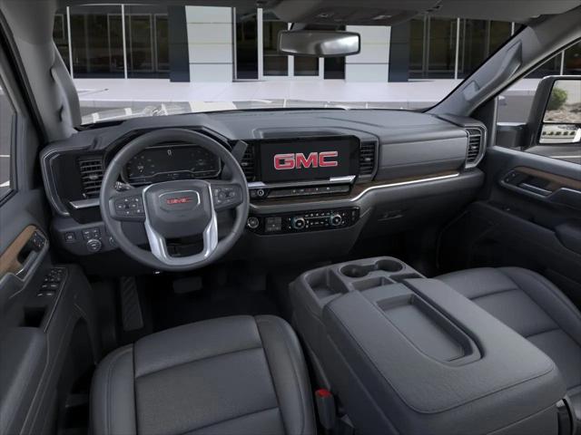 2026 GMC Sierra 2500HD Crew Cab, Standard Bed, SLT, 4WD