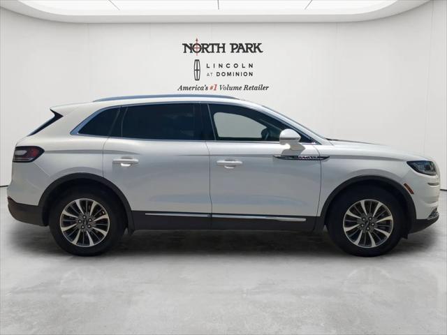 2022 Lincoln Nautilus Standard
