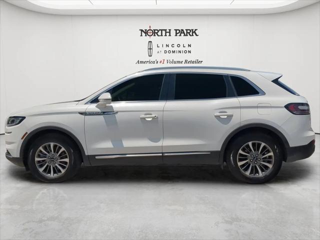 2022 Lincoln Nautilus Standard