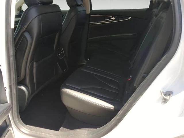 2022 Lincoln Nautilus Standard