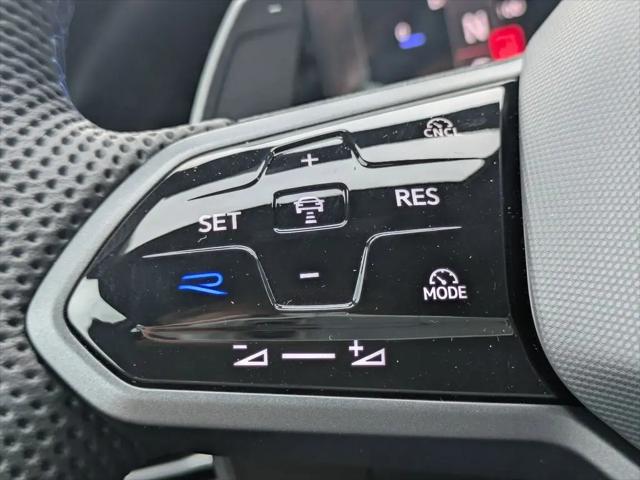 2026 Volkswagen Golf R Base