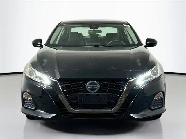2020 Nissan Altima SR FWD