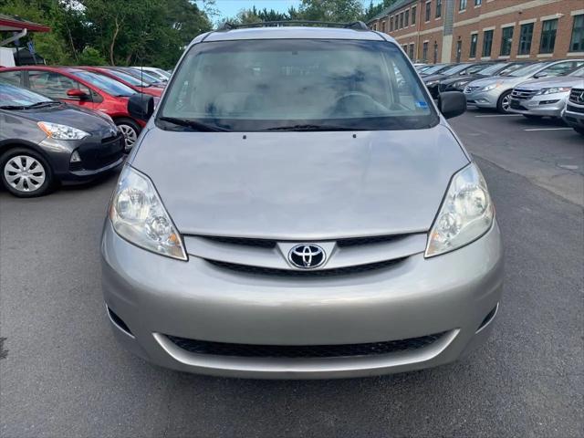 2007 Toyota Sienna LE