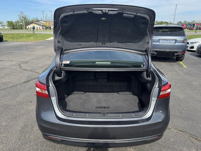 2015 Toyota Avalon Hybrid XLE Touring