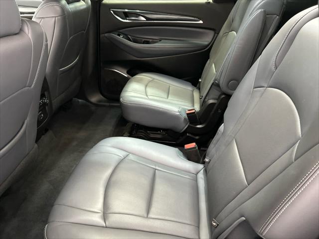 2023 Buick Enclave Essence AWD