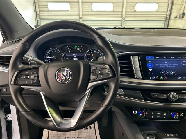 2023 Buick Enclave Essence AWD