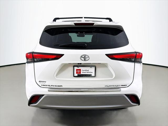 2020 Toyota Highlander Platinum